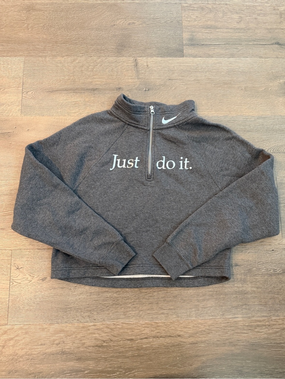 Nike Just Do It Graphic Fleece Quarter Zip Sweatshirt Grey Holographic